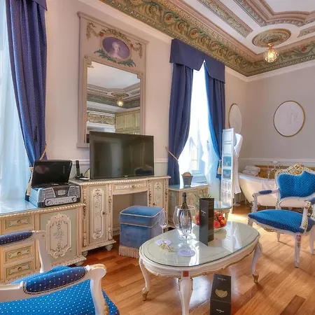 Aba Luxury B E B Bed & Breakfast Nizza