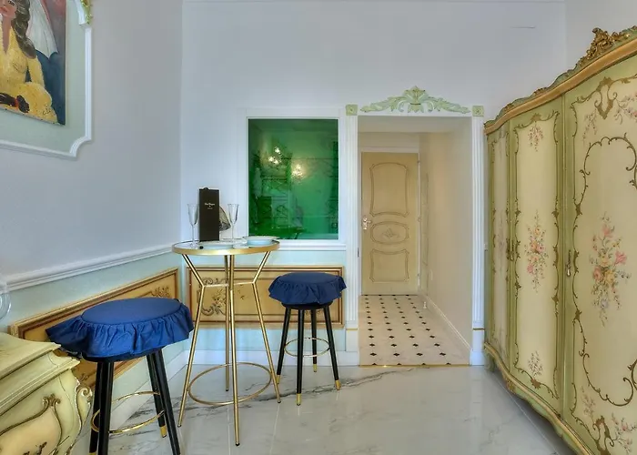 Aba Luxury B E B Bed & Breakfast Nice