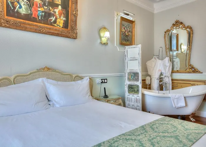 Alojamento de Acomodação e Pequeno-almoço Aba Luxury B E B 5*