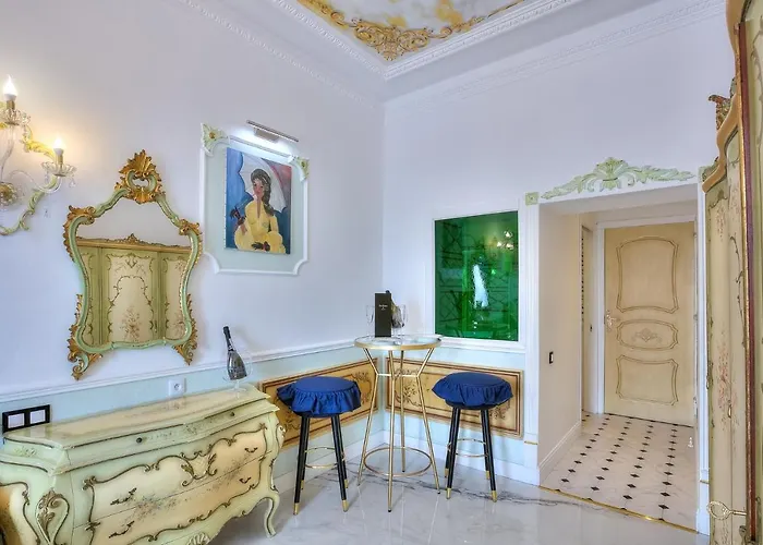 Alojamento de Acomodação e Pequeno-almoço Aba Luxury B E B 5*