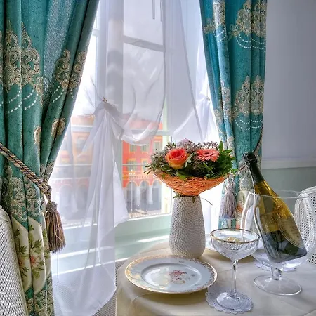 Aba Luxury B E B ベッド・アンド・ブレックファスト